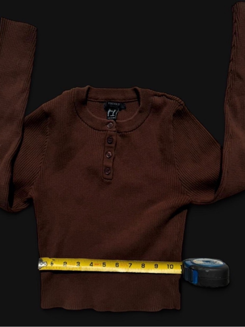 Forever 21 women’s brown ribbed long sleeve Henley top in a M - Picture 4 of 5
